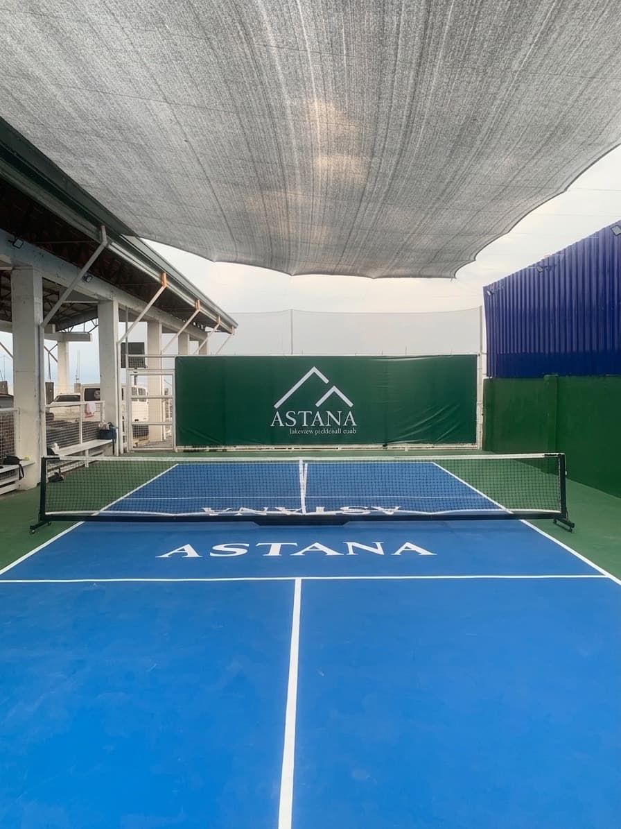 Astana Lakeview Pickleball Court