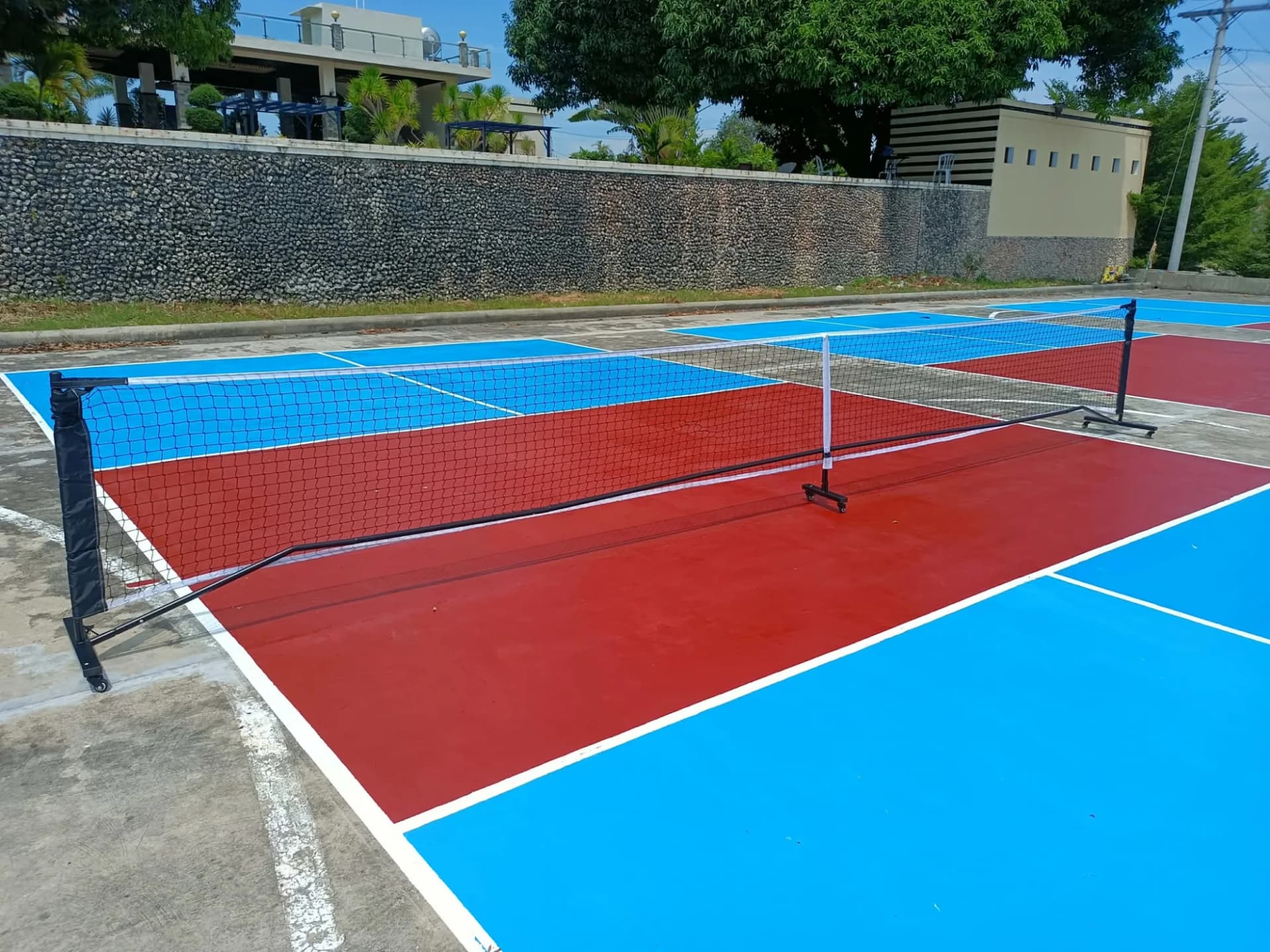 LOHAS PICKLEBALL COURTS
