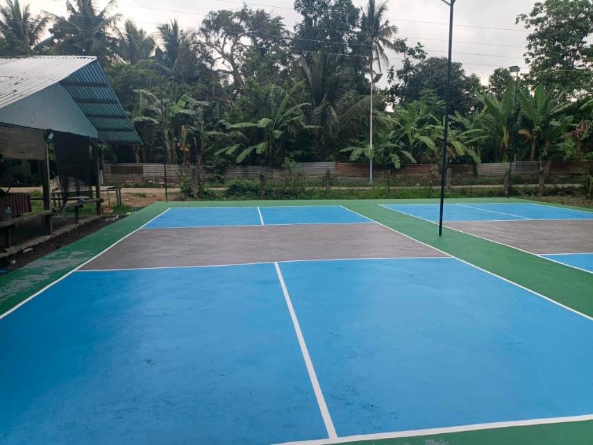 LE Pickleball Farmyard